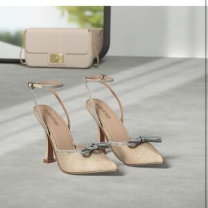 DREAM PAIRS Women's High Heels 
Size 8